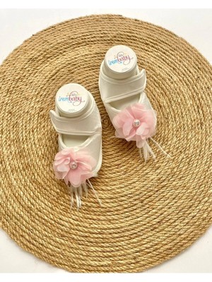 İrembaby Bebek Lohusa Beyaz Çiçekli Incili Lohusa Bebek Ayakkabı