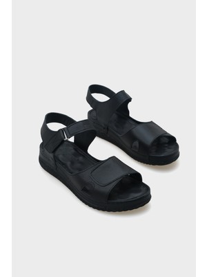 Capone Outfitters Emily Deri Konfor Anatomik Kadın Sandalet