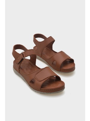 Capone Outfitters Emily Deri Konfor Anatomik Kadın Sandalet