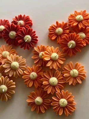 Bernami Dekoratif Pinterest Turuncu Renkte Kokulu Hediyelik Mum - 1 Adet