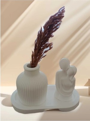 Bernami Şamdan Pinterest Sarılan Çift,pampas Vazosuve Ovalsunumluk