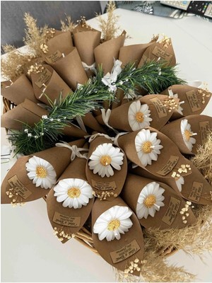 Bernami Şamdan Pinterest Kişiye Özel Düğün|nişan|söz Hediyelik Papatya Kokulu Buket Mum - 15 Adet