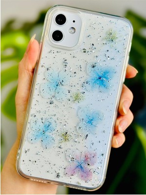 Karokstore 11 ile Uyumlu Epoksili Mavi Simli Çiçek Tasarımlı Oyuncaklı Esnek Silikon Kılıf