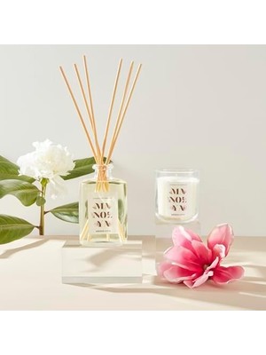 Karokstore Çiçekleri Serisi Kokulu Mum Manolya