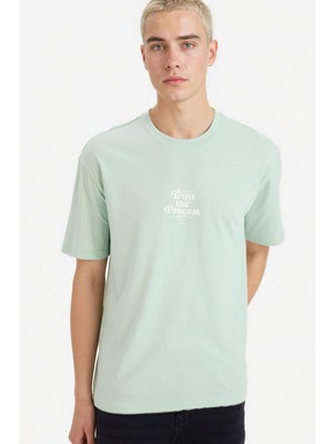 DeFacto %100 Pamuk Boxy Fit Baskılı Tişört F8167AX26SP