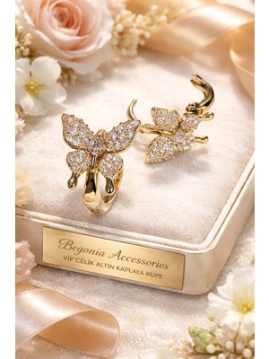 Begonia Accessories Vip Çelik Altın Kaplama Zirkon Taşlı Halka Küpe Minimal Figürlü Çivi Küpe Paslanmaz Kararmaz Alerji Yapmaz Şık Zarif Günlük ve Özel Gün Kadın Küpe