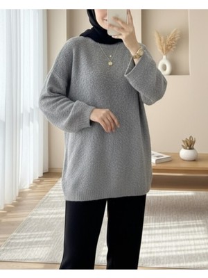 Modamorfo Ponpon Dokulu Salaş Triko Kazak -Gri