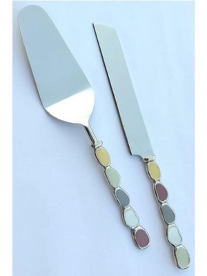 Özgürce Gümüş Renkli 2'li Kek Seti, Şık ve Kullanışlı E-Ticaret Ürün Başlığı