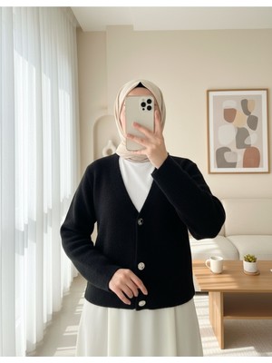 Modamorfo Önü Düğmeli Yumoş Triko Hırka -Siyah