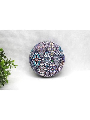 Özgürce Taş Işlemeli Daire Desenli Kapaklı Cep Çanta Aynası