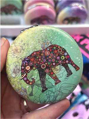 Özgürce Fil Desenli Yuvarlak Cep Çanta ile Şık ve Pratik Makyaj Aynası