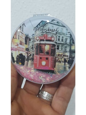 Özgürce Çift Taraflı Simli Kapaklı Cep Makyaj Aynası, Şık ve Pratik Kullanım