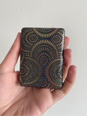 Özgürce Parıltılı Tasarımlı Cep Kozmetik Aynası Kapaklı El Makyaj Ayna