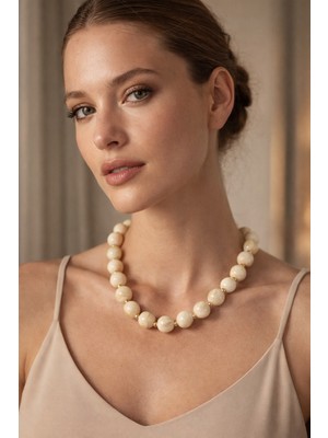 Solare Accessories Krem Rengi Küre Kesim Büyük Top Boncuk Kolye