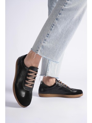 Analin Shoes Kadın Hakiki Deri Bağcıklı Süet Detaylı Spor Ayakkabı