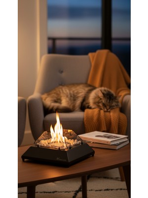 Özgürce Metal Siyah Masaüstü Şömine, Sertifikalı Yakıt ve Dekoratif Taş Hediyeli