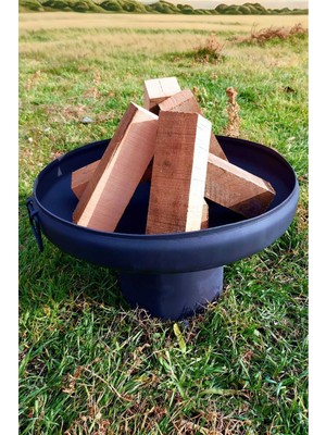 Özgürce Ateş Çukuru Bahçe Şömesi 45 cm Çap Boru Ayaklı Bahçe Sobaları