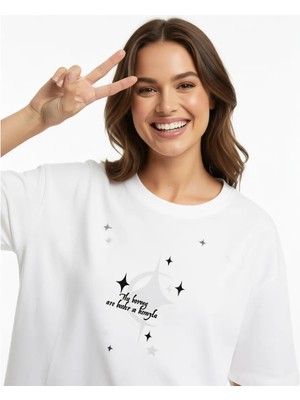 Shoprise Pinterest Yıldız (Star) Baskılı Kısa Kollu Oversize Unisex TShirt Kadın Kullanıcılar İçin Beyaz