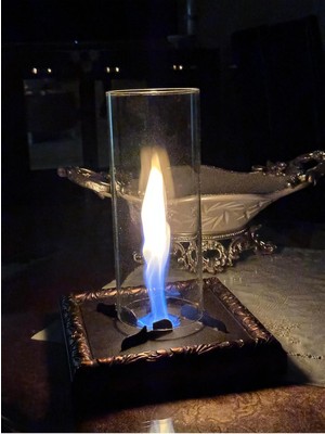 Özgürce Şömine Görünümlü Modern Masası Üstü Bio Ethanol Şöminesi