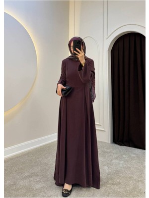 Molly Nelly Kadın Pileli Tesettür Dikiş Detaylı Uzun Kloş Elbise