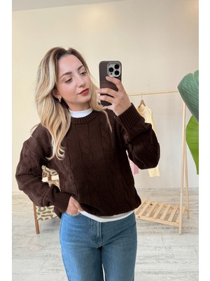 BeeYouStudio Kahverengi Saç Örgü Detaylı Bisiklet Yaka Kazak Standart