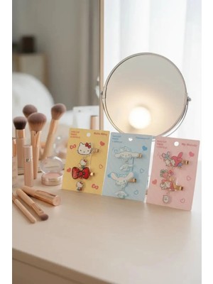 Miniso Hello Kitty Lisanslı Saç Tokası (2 Adet) – Sallantılı Figürlü & Şık Set