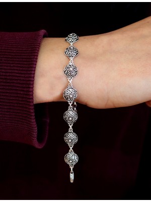 Midyat Nurtaş Gümüş Sarmal Kişniş Model 925 Ayar Gümüş Telkari Kadın Bileklik 201025236