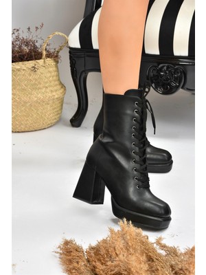 Fox Shoes Siyah Platform Topuklu Kadın Bot L282190409