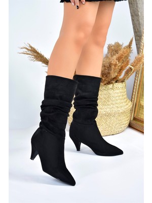 Fox Shoes Siyah Süet Kısa Topuklu Büzgülü Kadın Bot L404810602