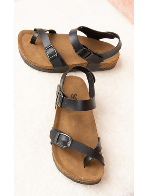 Fox Shoes Siyah Kadın Sandalet H777786009