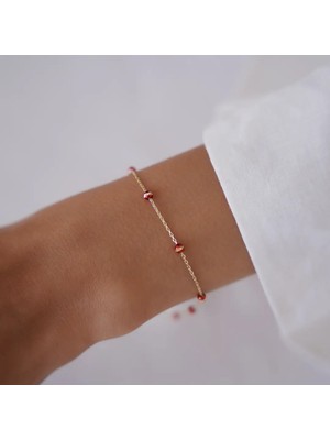 Altıntaş Kırmızı Dot Minimal Altın Bileklik