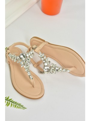 Fox Shoes Kadın Parmak Arası Sandalet M272006009 Suni Deri Düz Tabanlı Taşlı Tasarım