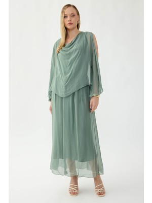 Vitrin Astarlı Uzun Ipek Elbise