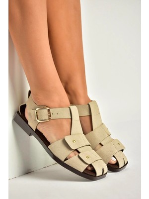 Fox Shoes Y458102502 Bej Süet Büyük Toka Detaylı Kadın Sandalet