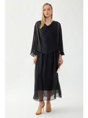 Vitrin Astarlı Uzun Ipek Elbise