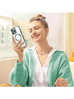 isiltikidsmoda Newface iPhone 15 Pro Max Kılıf Kross Magneticsafe Kapak - Kırmızı