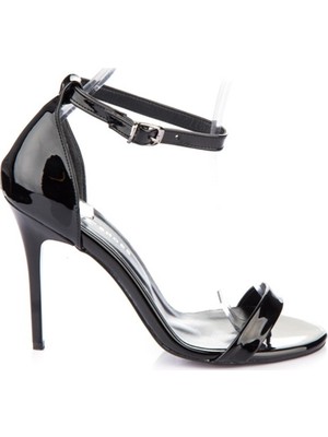 Fox Shoes Siyah Kadın Topuklu Ayakkabı 9922112608
