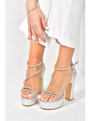 Fox Shoes Gümüş Sim Platform Kalın Topuklu Kadın Abiye Ayakkabı M348202614