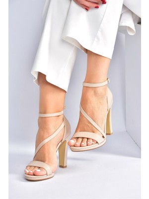 Fox Shoes Ten Kalın Topuklu Kadın Ayakkabı M348072209