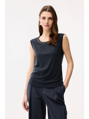 Adl Taş Detaylı Kolsuz Bluz Siyah 11545068001