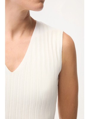 Adl V Yaka Triko Bluz Beyaz 11546293000