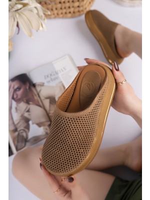 Sy Leather Brenda Model Hakiki Deri Delikli Kalın Taban Kadın Terlik