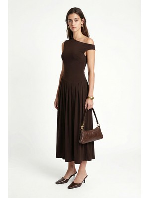 Ritnice Kadın Daria Asimetrik Yaka Kahverengi Uzun Dokuma Elbise
