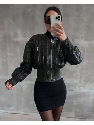 Üreticiniz Beli Büzgülü Crop Deri Ceket Siyah 481348