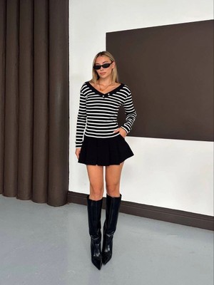 Üreticiniz V Yaka Kol ve Yaka Düğmeli Bluz Siyah A4047 481348