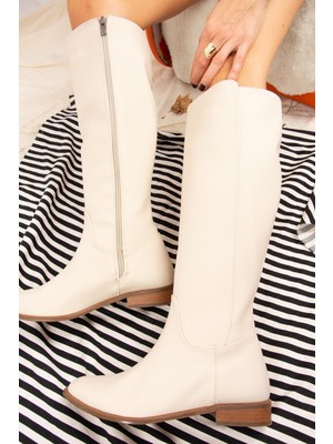 Fox Shoes Kadın Klasik Çizme Bej Suni Deri Düz Topuk Günlük Şık Tasarım