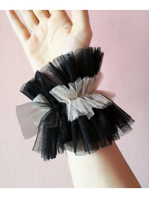 Shiklik Zarif Fırfırlı Tül Bileklik – Siyah Beyaz Özel Tasarım