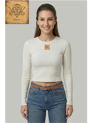 Kurun's Collection Self Love Pul Baskılı Soft Kumaş Bisiklet Yaka Crop Uzun Kol Bluz