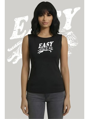 Kurun's Collection Easy Tiger Baskılı Soft Kumaş Kayık Yaka Kolsuz Bluz