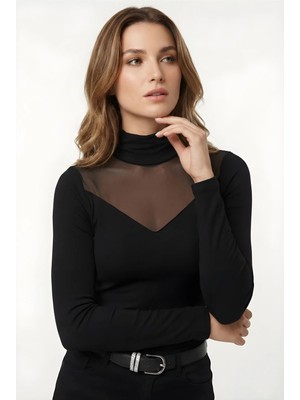 Kurun's Collection Soft Kumaş Roba Tül Yarım Balıkçı Yaka Uzun Kol Bluz